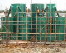 重力式無(wú)閥過濾器